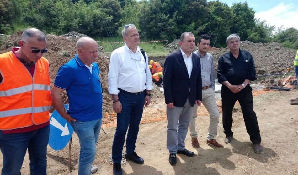 Με Πίστη και Πείσμα!