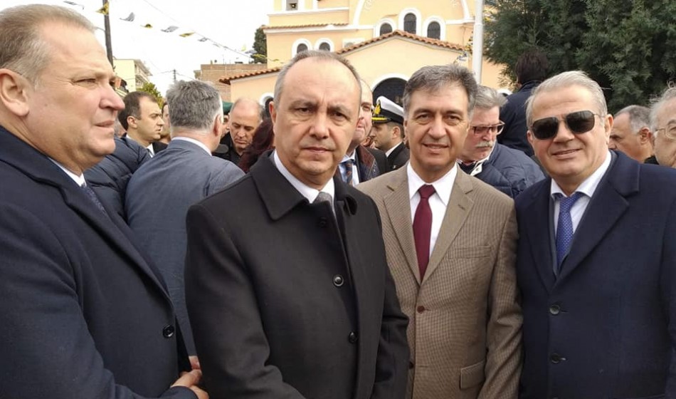 Παρουσία στην κηδεία του Γεώργιου Κατσάνη, ήρωα του 1974 στην Κύπρο.